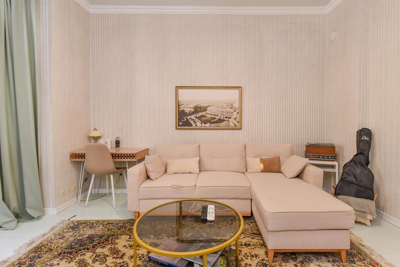 Spacious Vintage 2Br, 2Bath Apartment By Flat Mаnager Sófia Exterior foto